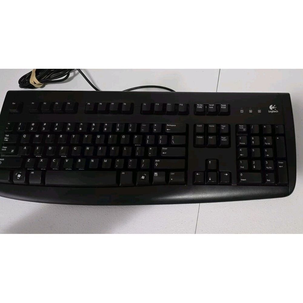 Logitech Deluxe 250 USB Keyboard‎ Black- Tested GOOD